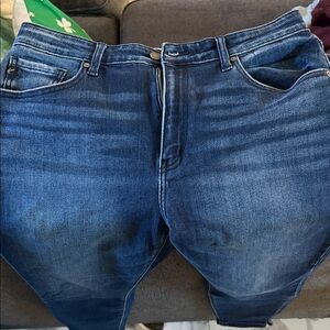 KanCan Women's Skinny Jeans in Dark Blue Wash